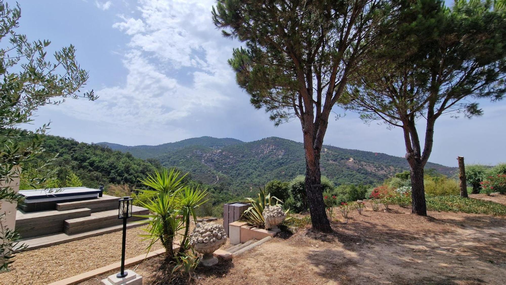 Villa La Lanterne Le Plan-de-la-Tour Bagian luar foto